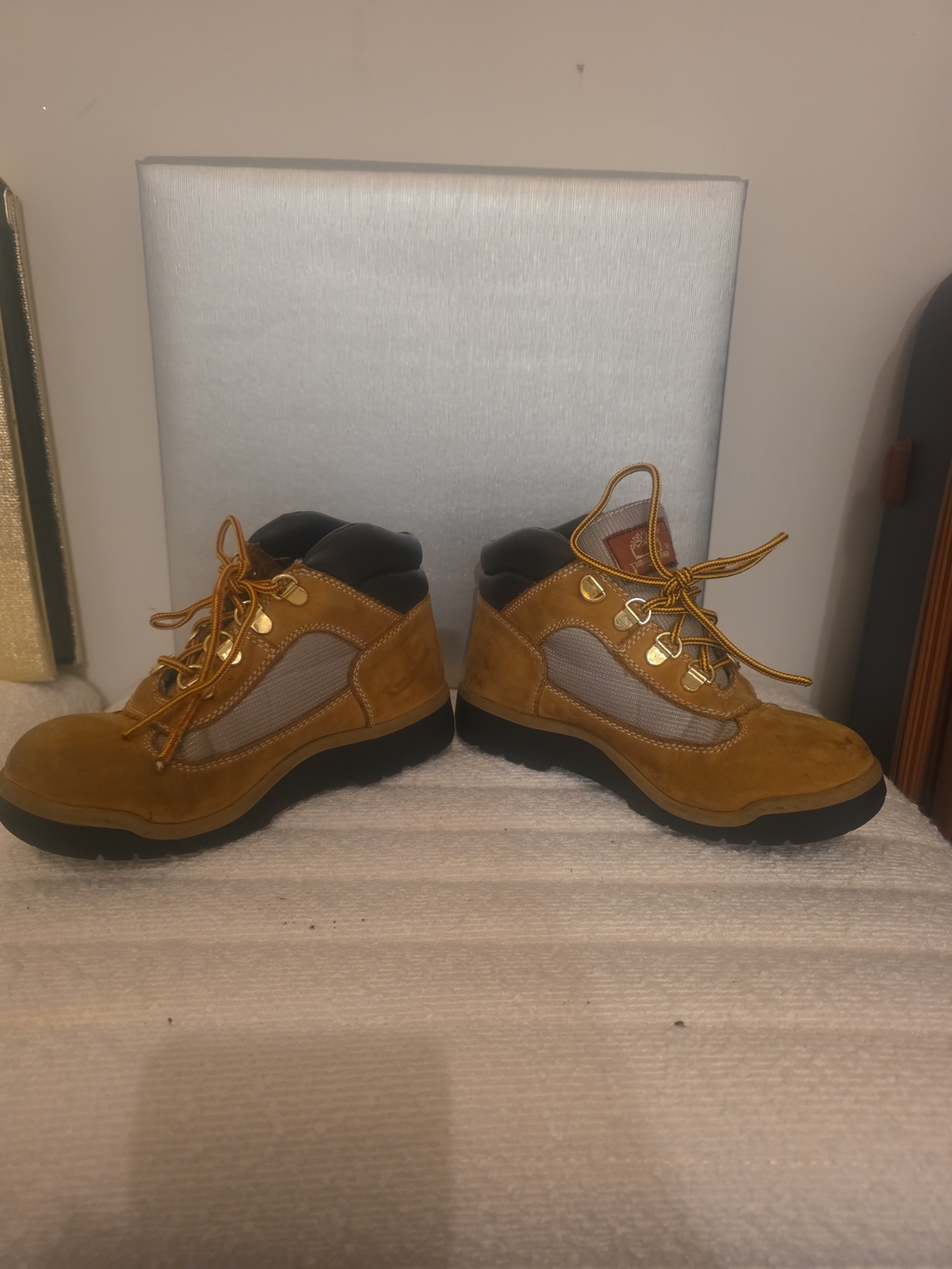 Timberland kids brown hiking boots, size 2
